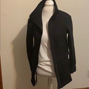 Lululemon Sweatshirt jacket size 6